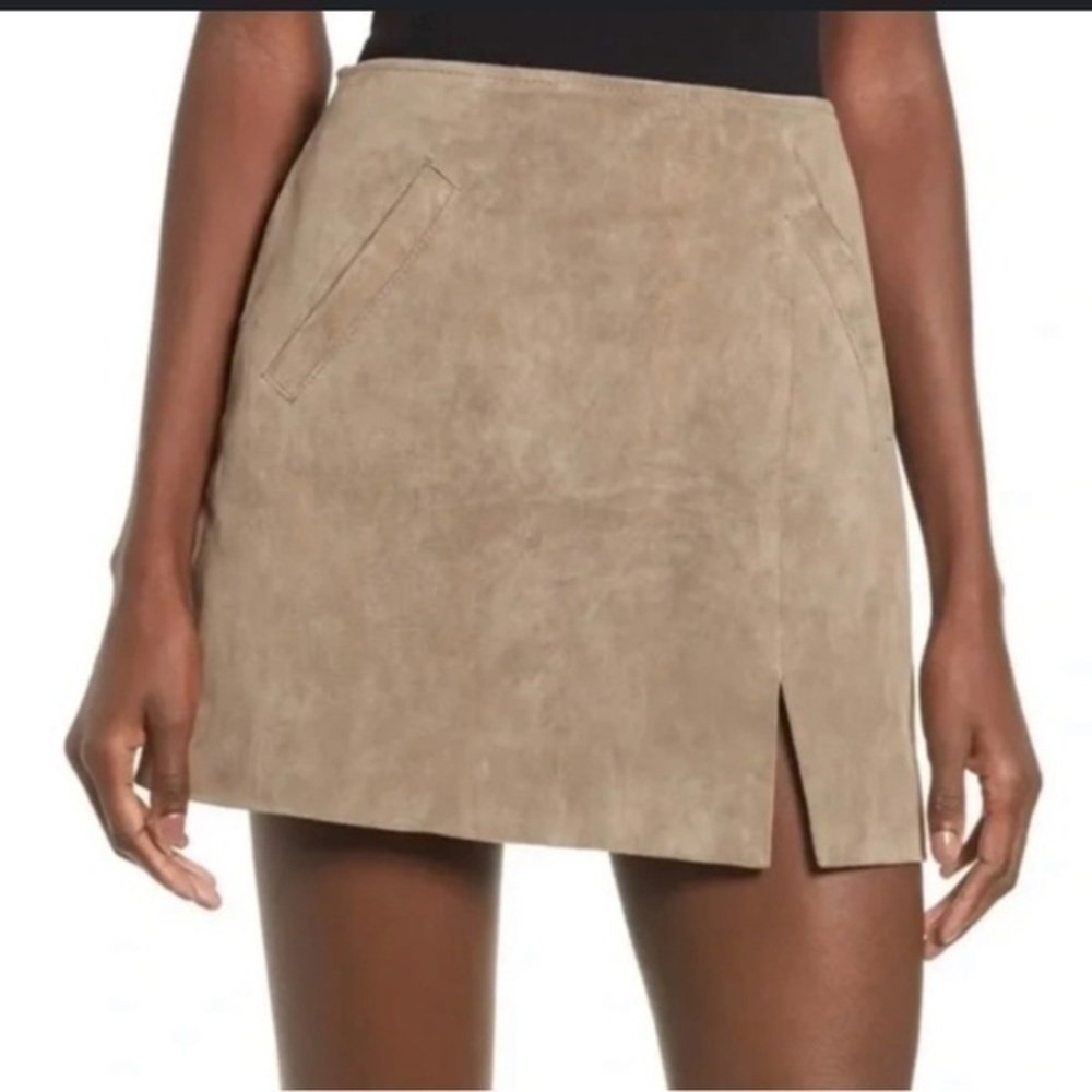 BlankNYC suede leather tan mini skirt. Size 27.